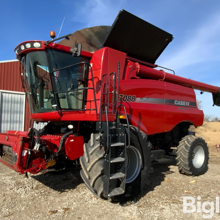 2010 CASE IH 7088