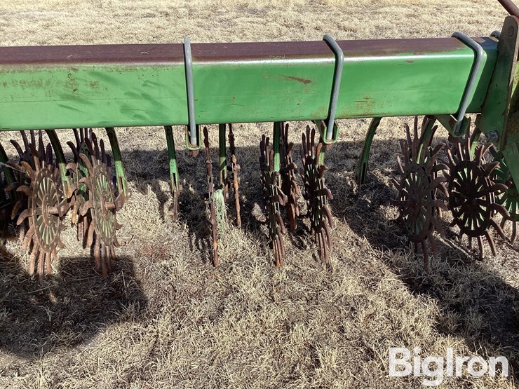 john-deere-30-image-13