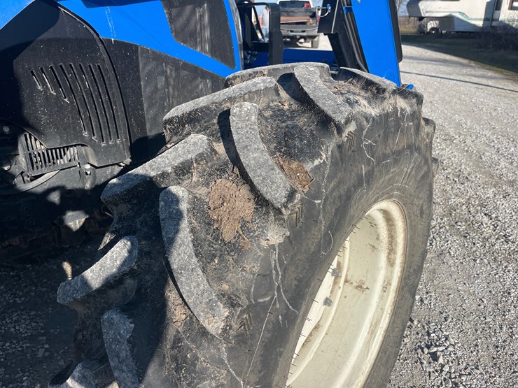 2023-new-holland-powerstar-110-image-15