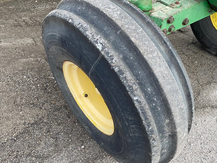 1983-john-deere-4450-image-21