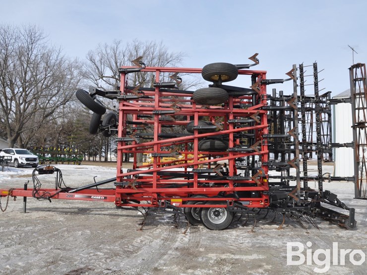 case-ih-200-image-8