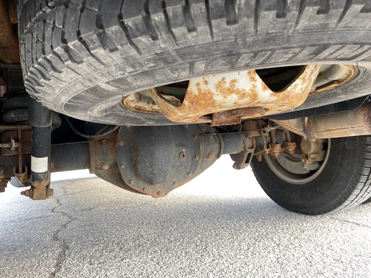 2012-chevrolet-3500hd-image-60