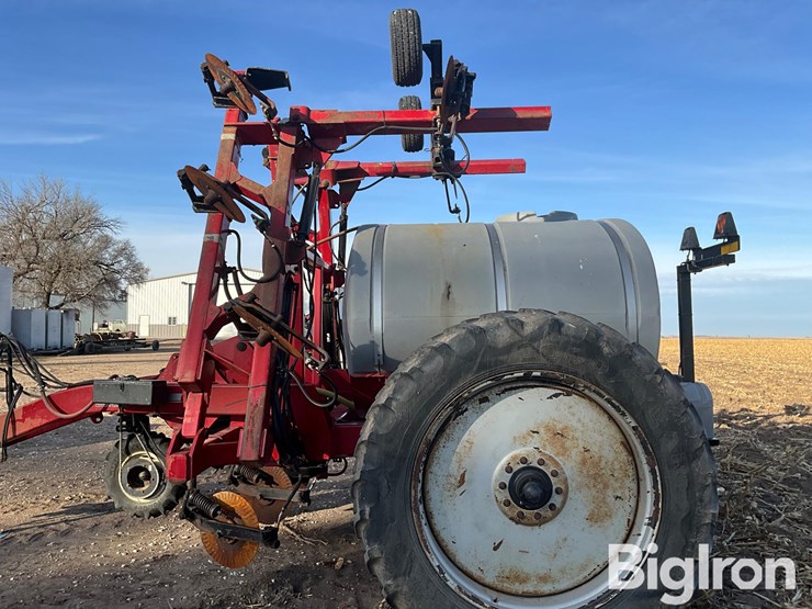 case-ih-2800-image-7