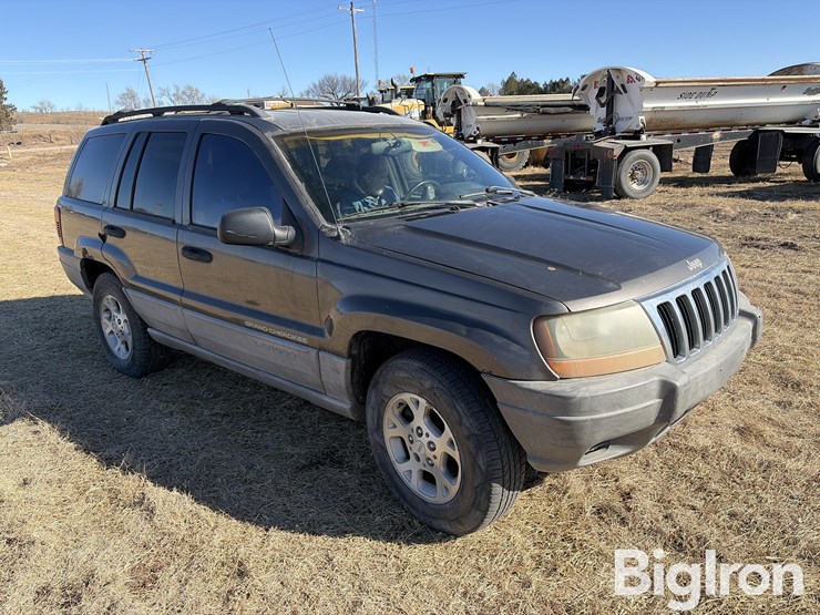 1999-jeep-grand-cherokee-laredo-image-3