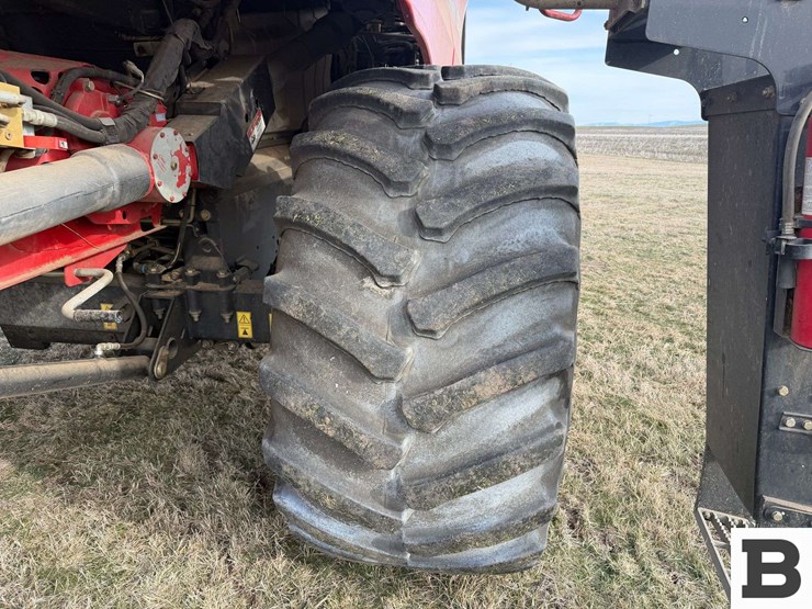 2008-case-ih-7010-image-23