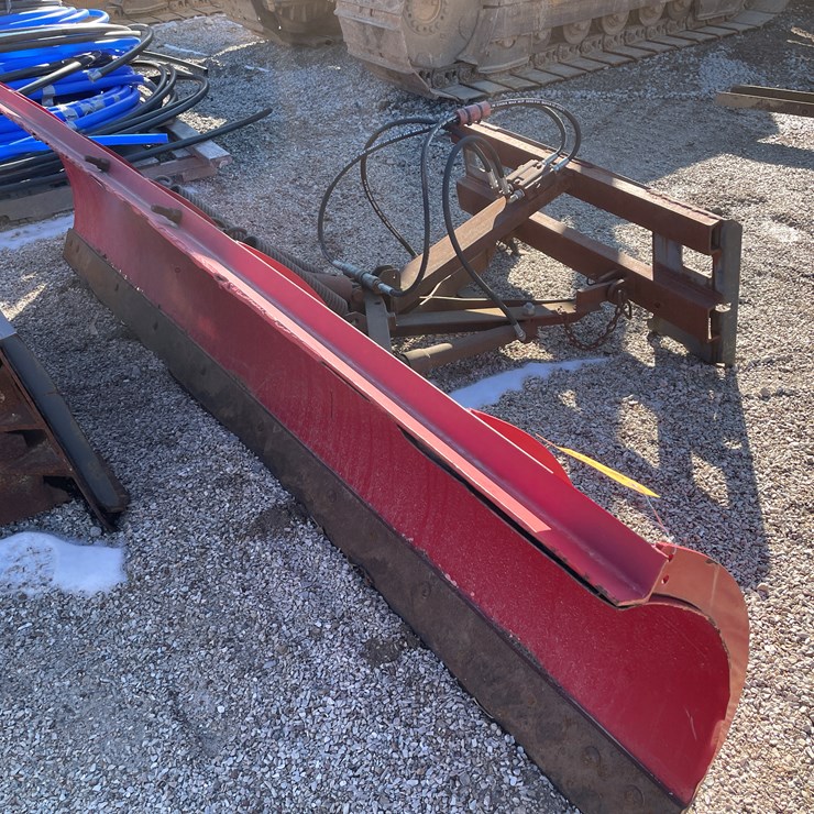 #6077 • Universal Mount Skidsteer Snow Pusher