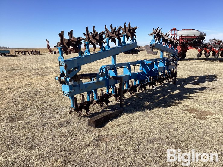 sam-stevens-43’-sand-fighter-image-3