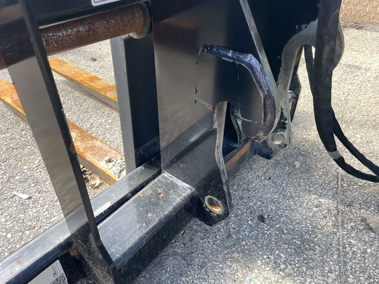 #1447-•-telehandler-fork-rotator-attachment-(09)-image-4