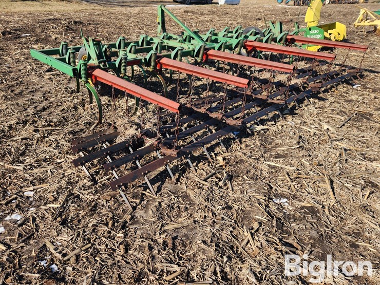 john-deere-15-image-7