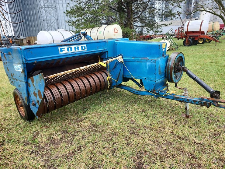 tag-#267,-ford-baler-image-13