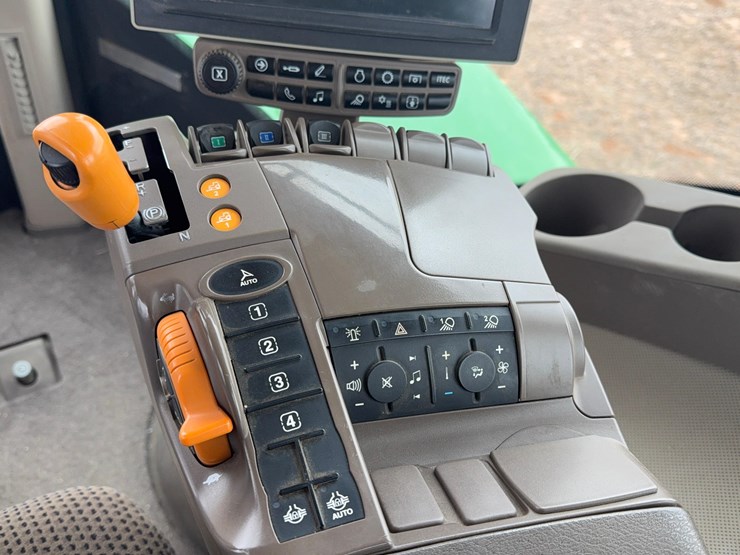 2019-john-deere-9620rx-track-tractor-image-49