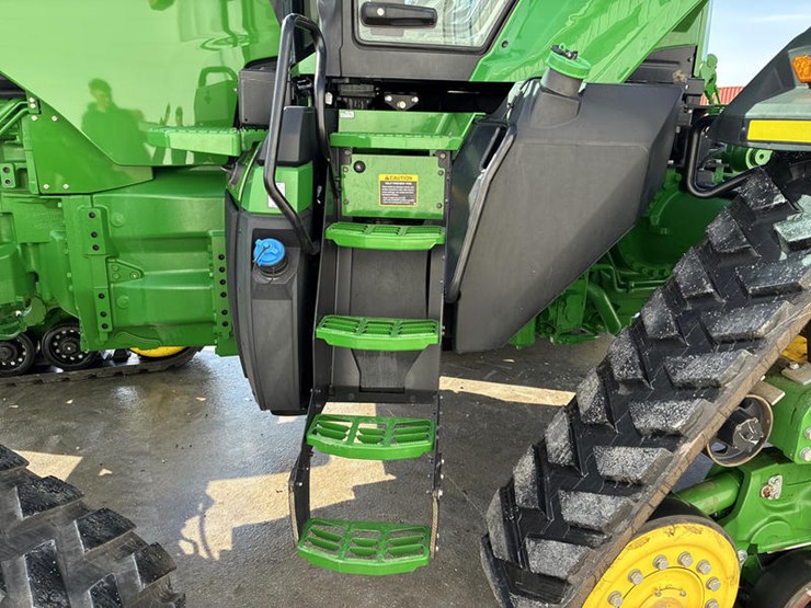 2023-john-deere-8rx-370-image-28