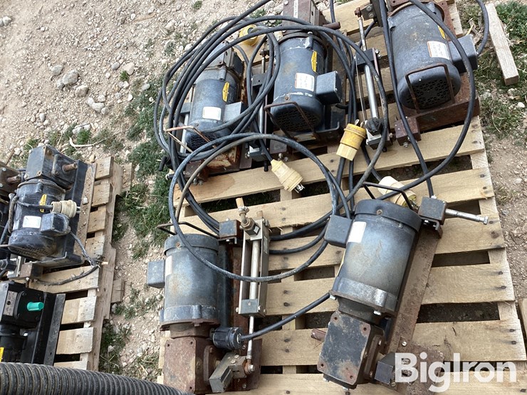 cds-john-blue-0162-chemigation-pumps-image-6