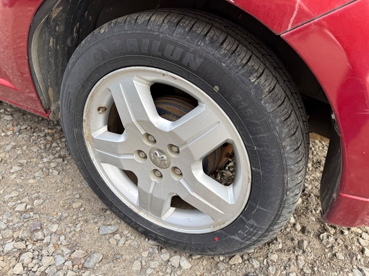 2008-dodge-caliber-image-11