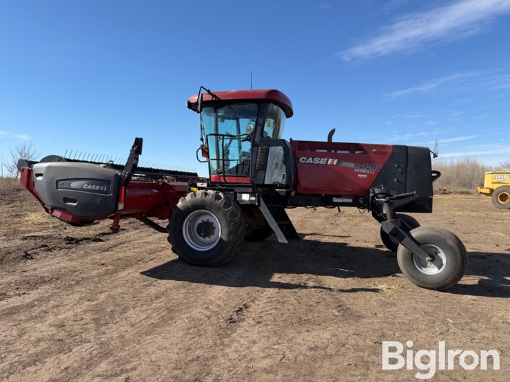 2014-case-ih-wd1203-image-8