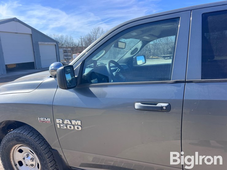 2013-dodge-1500-image-16