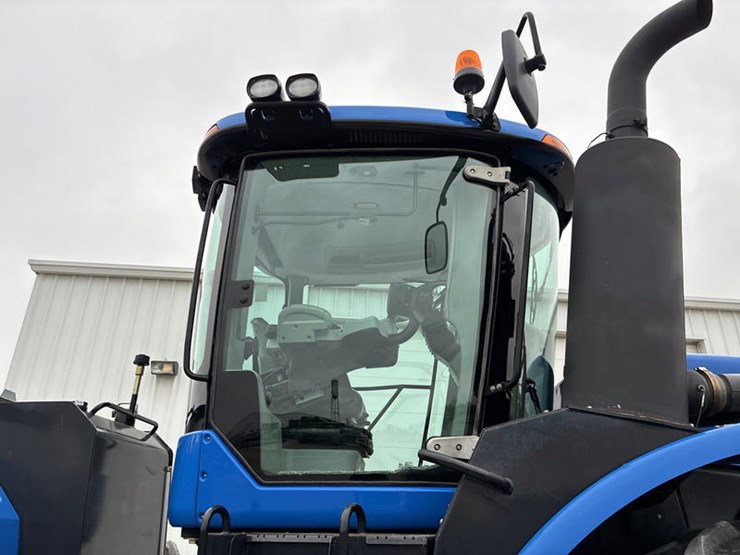 2013-new-holland-t9.505-image-19