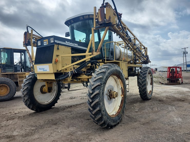 tag-#270,-1995-rotogator-844-sprayer-image-1