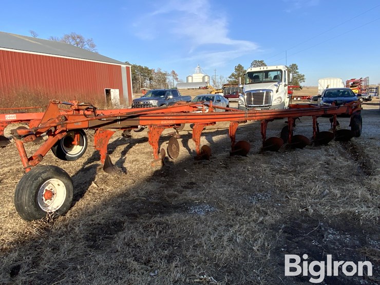 case-8-bottom-plow-image-5