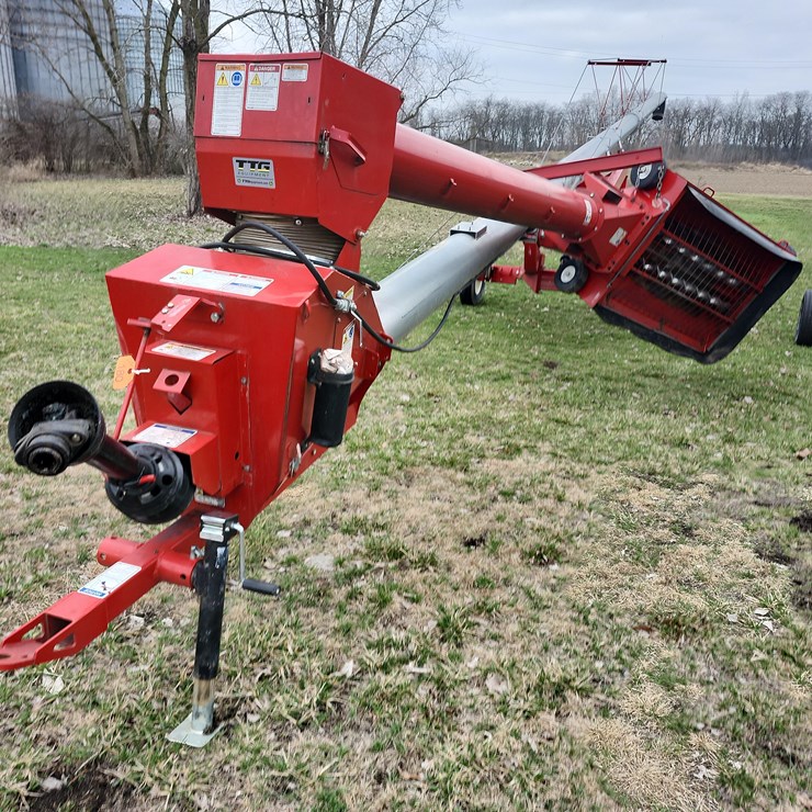 Tag #180, 10"x63' Hutchinson swing away auger