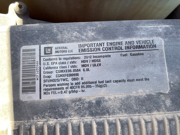 2012-gmc-3500hd-image-34