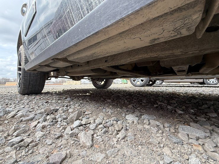 2014-chevrolet-tahoe-image-54