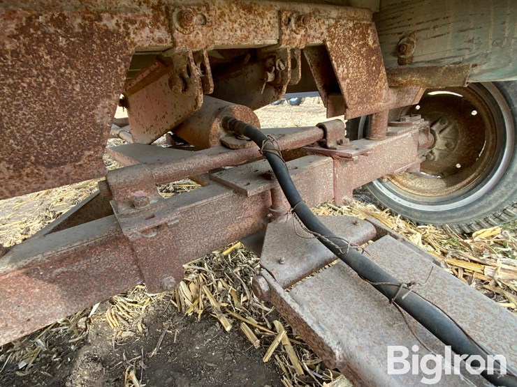 hydraulic-dump-wagon-image-14