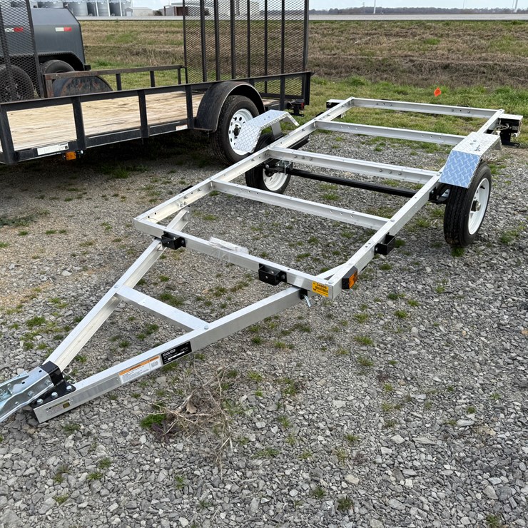#34906 • Ultra Tow 8' S/A Aluminum Utility Trailer 20258030777 Inv# 34906