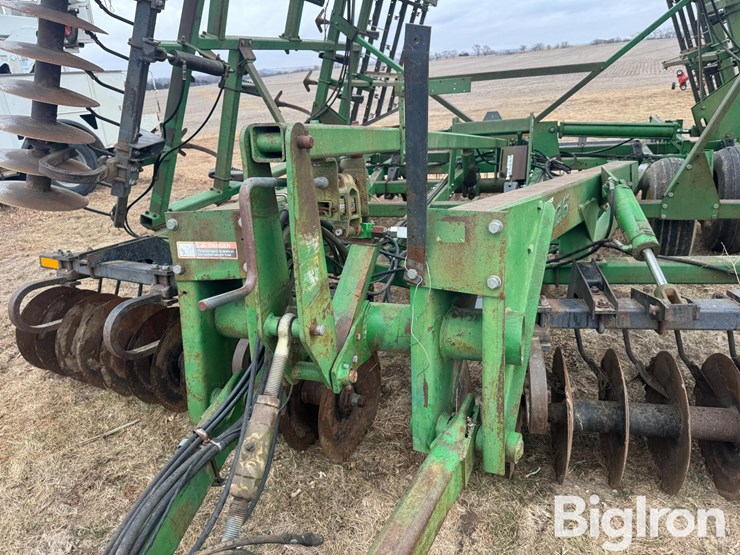 john-deere-726-image-14