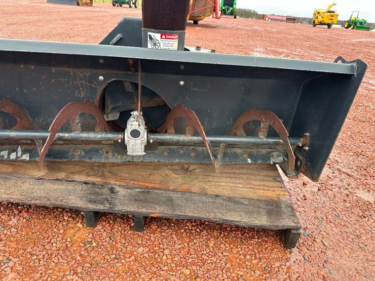 2016-bobcat-3650-image-8