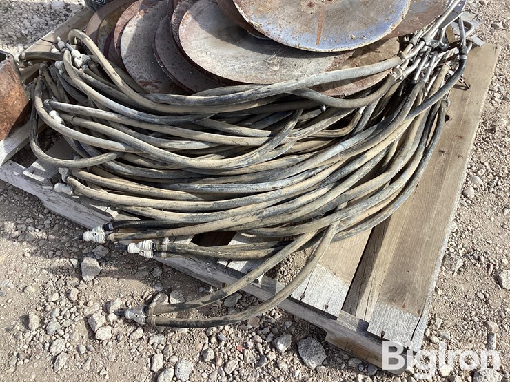 liquid-fertilizer-hose-brackets-&-discs-image-13