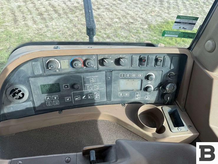 2009-john-deere-8430t-image-59