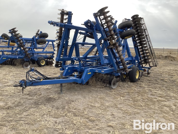 2014-landoll-7431-29-image-1