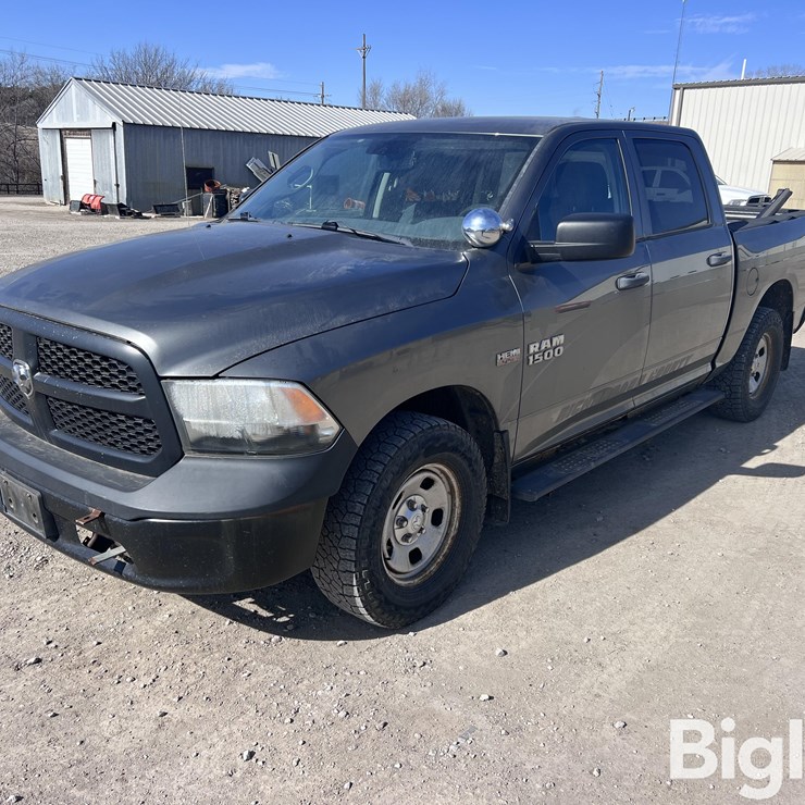 2013 DODGE 1500