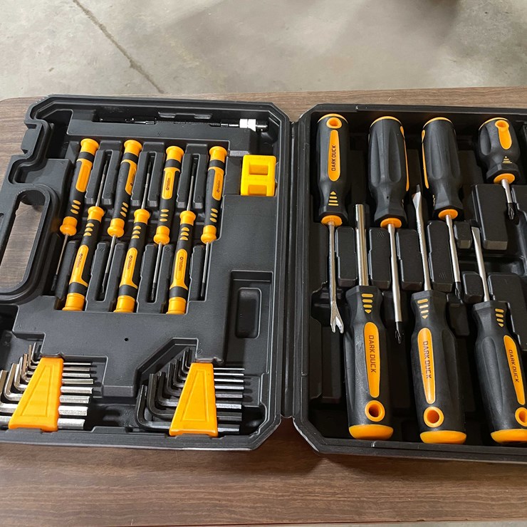 #2300 • 53 Piece Screwdriver Set in Carrying Case (PR11)
