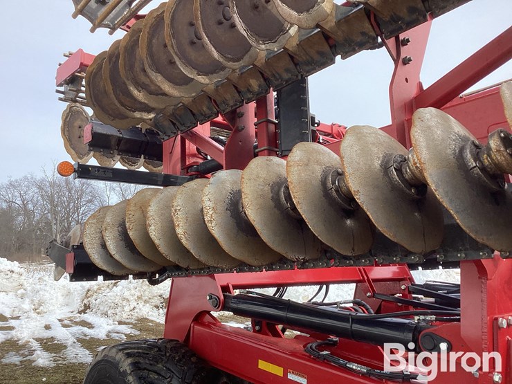 2022-case-ih-475-image-17