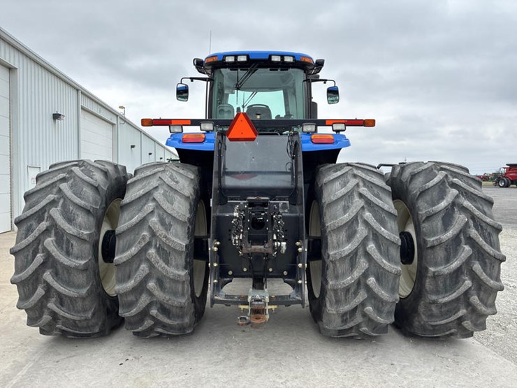 2013-new-holland-t9.505-image-7