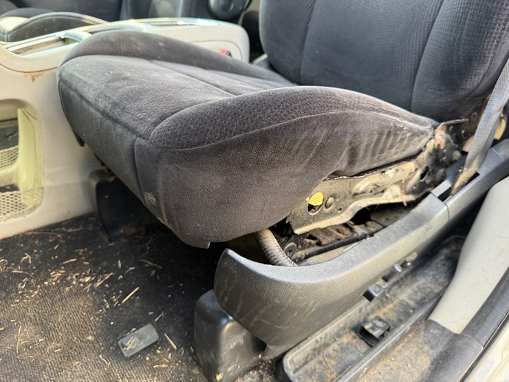 2014-dodge-grand-caravan-image-26