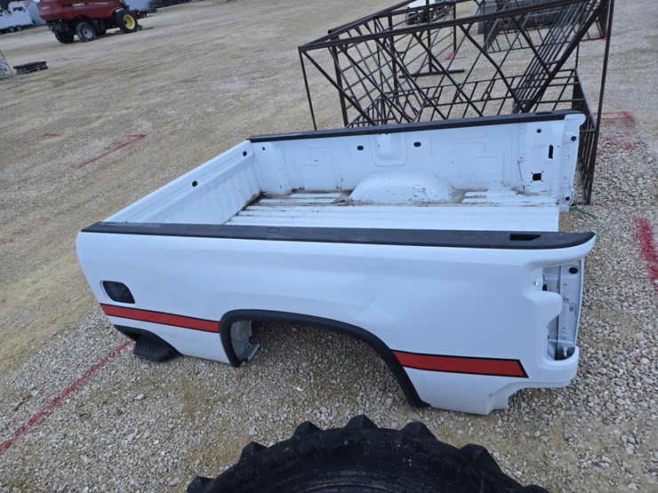 2023-gmc-2500-image-5