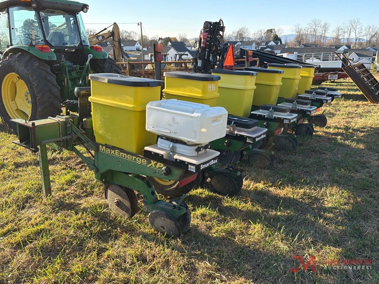 john-deere-6-image-3