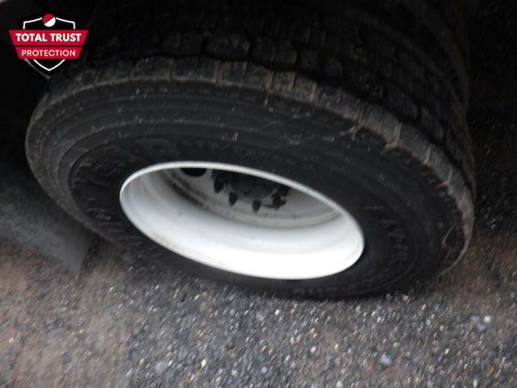 2022-kenworth-t270-image-6