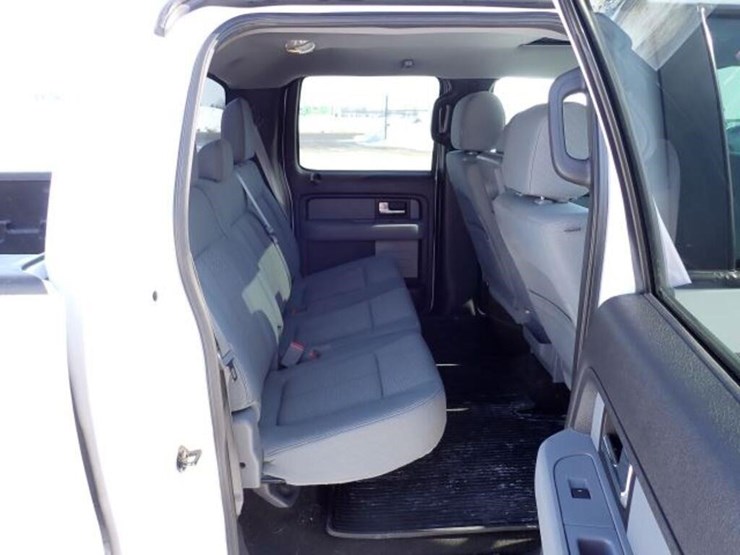 2013-ford-f150-xlt-image-38