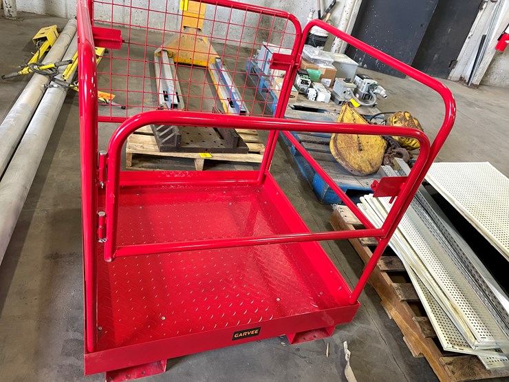 #2287-•-forklift-platform-basket-with-fork-pockets-(walle)-image-4