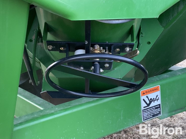 2011-brent-1082-image-14