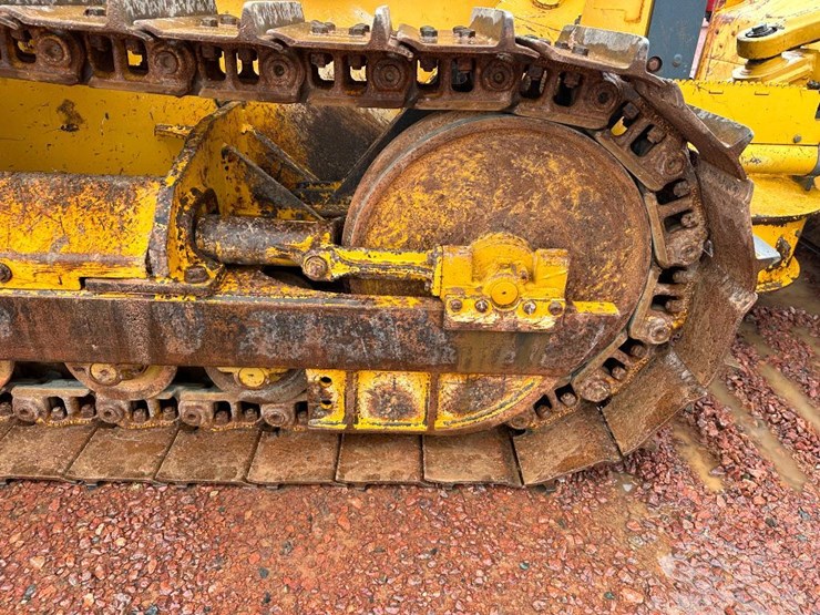 2012-deere-450j-lt-image-17