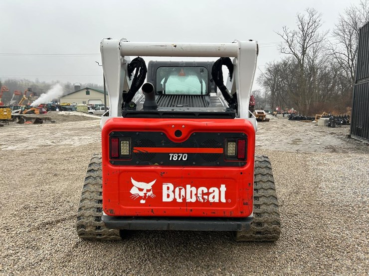 2022-bobcat-t870-image-3