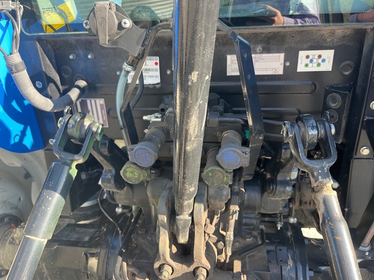 2023-new-holland-powerstar-110-image-9