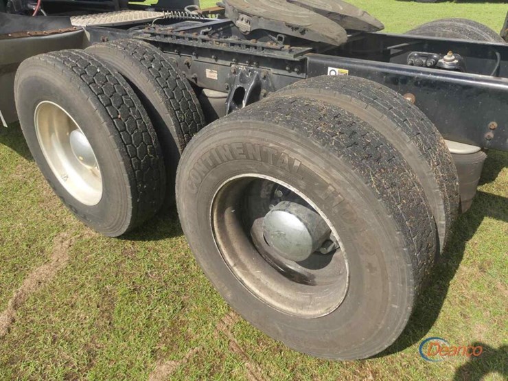 2017-kenworth-t680-image-4