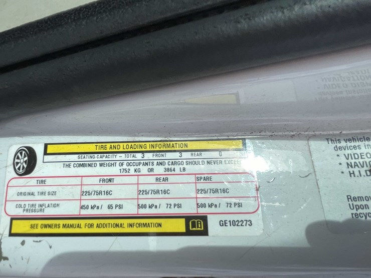 #1426-•-2016-white-ram-van-(has-wi-title)-(of)-image-45