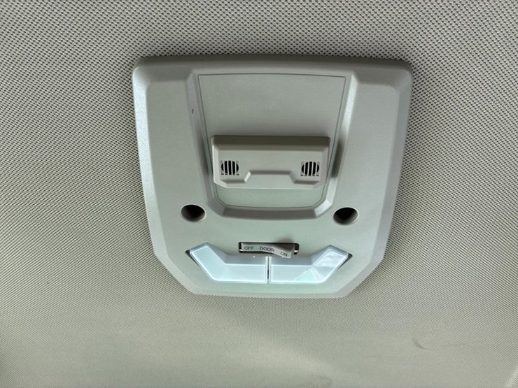 2022-john-deere-600r-image-81